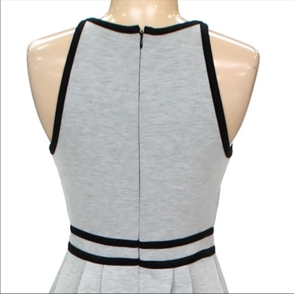 Fit and flare dress - Picture 3 of 5